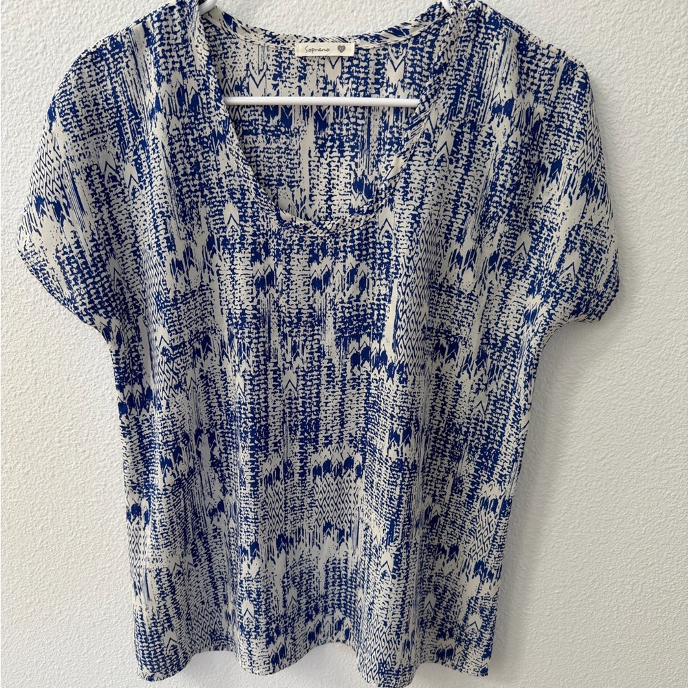 Soprano Navy and Cream Patterned Blouse